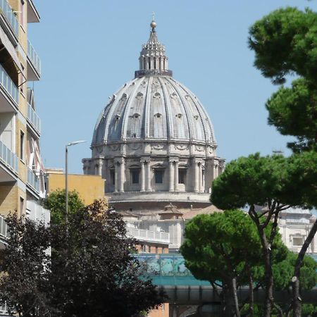 B&B Alla Cupola Di San Pietro Rzym Zewnętrze zdjęcie